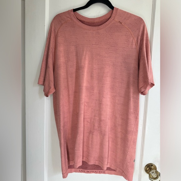 Lululemon Metal Vent Tech T-Shirt 2.0 - Picture 4 of 7